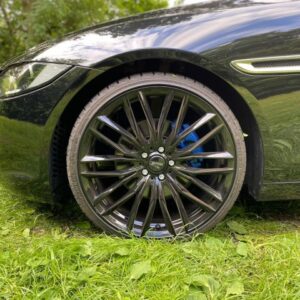 JAGUAR XE Sedan 4 drs | ABC Exclusive