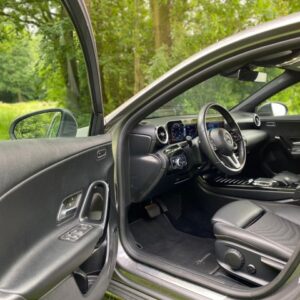 MERCEDES-BENZ 200 Stationwagon 5 drs | ABC Exclusive