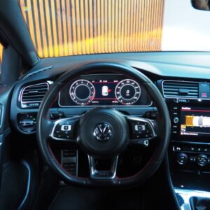 VOLKSWAGEN GOLF Hatchback 5 drs | ABC Exclusive
