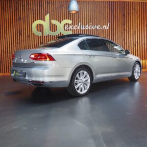 VOLKSWAGEN PASSAT Sedan 4 drs | ABC Exclusive