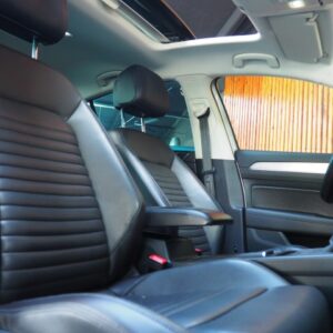 VOLKSWAGEN PASSAT Sedan 4 drs | ABC Exclusive