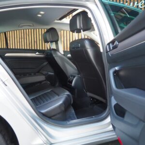 VOLKSWAGEN PASSAT Sedan 4 drs | ABC Exclusive