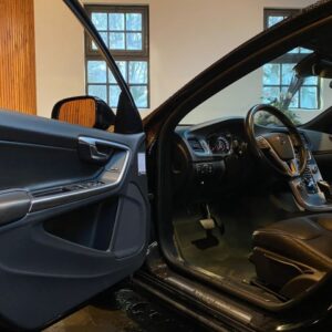 VOLVO S60 Sedan 4 drs | ABC Exclusive