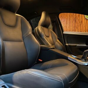 VOLVO S60 Sedan 4 drs | ABC Exclusive