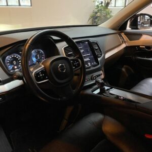 VOLVO XC90 SUV 5-drs | ABC Exclusive