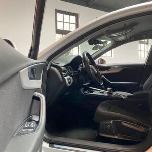 AUDI A4 Sedan 4 drs | ABC Exclusive