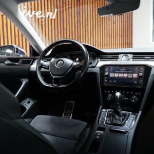 VOLKSWAGEN ARTEON Hatchback 5 drs | ABC Exclusive