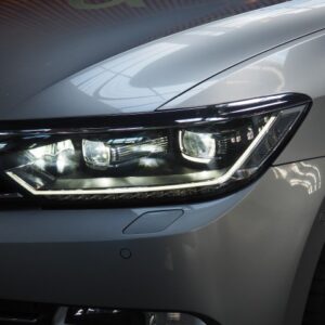 VOLKSWAGEN PASSAT Sedan 4 drs | ABC Exclusive