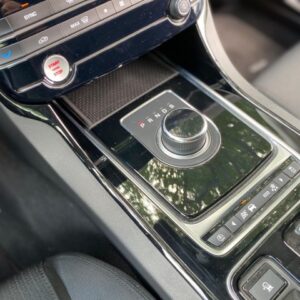 JAGUAR XE Sedan 4 drs | ABC Exclusive
