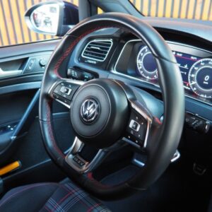VOLKSWAGEN GOLF Hatchback 5 drs | ABC Exclusive