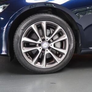 MERCEDES-BENZ E-KLASSE Sedan 4 drs | ABC Exclusive