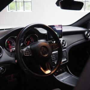 MERCEDES-BENZ GLA-KLASSE SUV 5-drs | ABC Exclusive