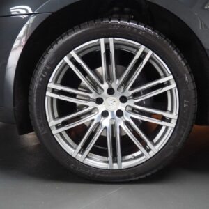 PORSCHE MACAN Stationwagon 5 drs | ABC Exclusive