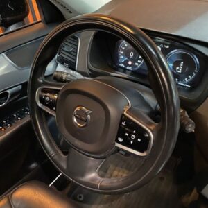 VOLVO XC90 SUV 5-drs | ABC Exclusive