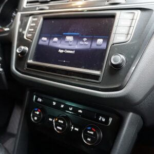 VOLKSWAGEN TIGUAN SUV 5-drs | ABC Exclusive